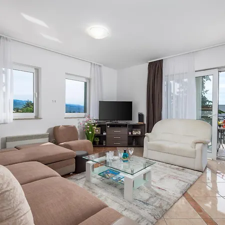 Palme Hill With A Pool Apartment *